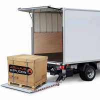 Déchargement matériel par camion hayon - AIRCHAUD